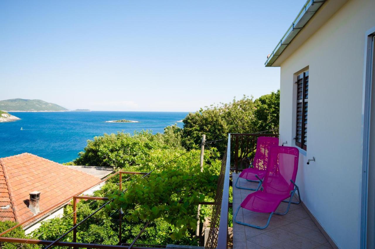 Guest House Rooms Rose Молунат Екстериор снимка
