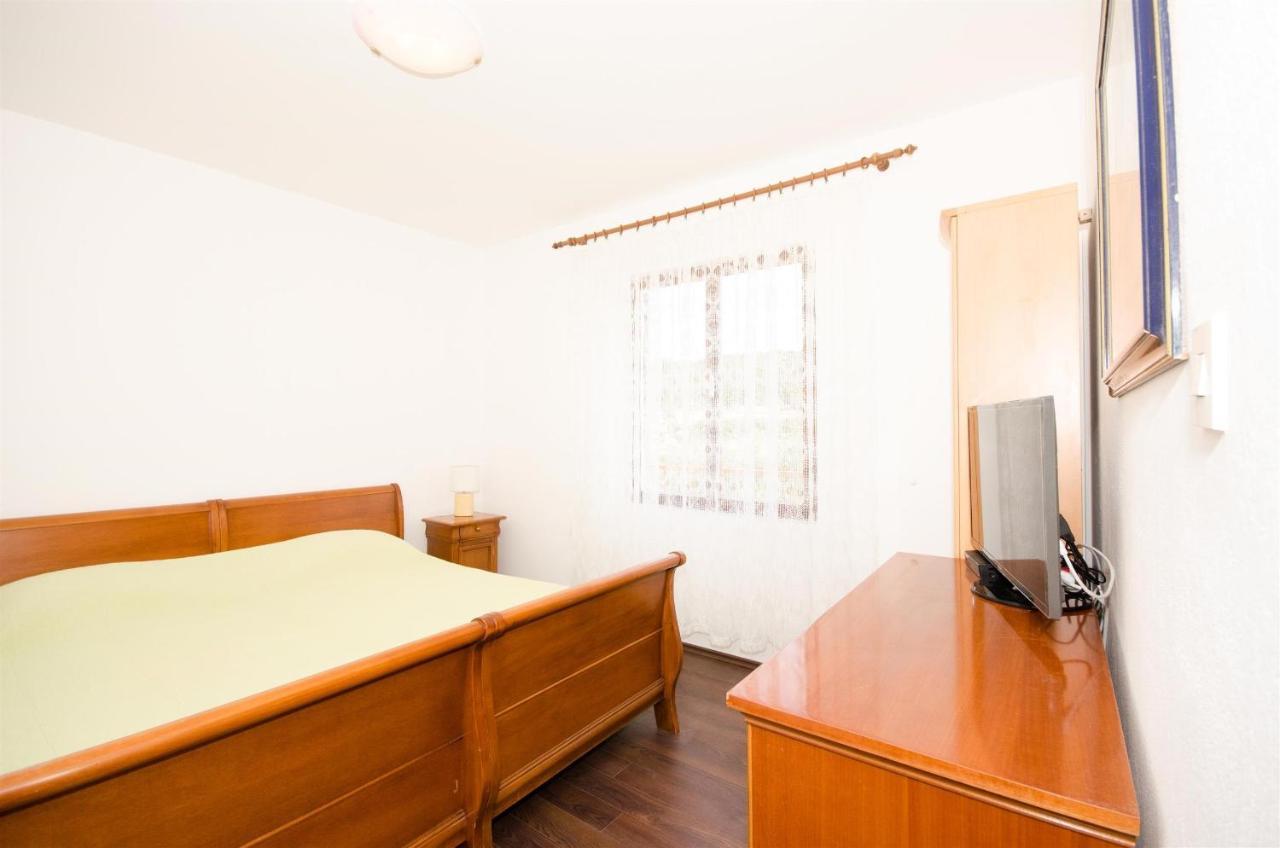 Guest House Rooms Rose Молунат Екстериор снимка